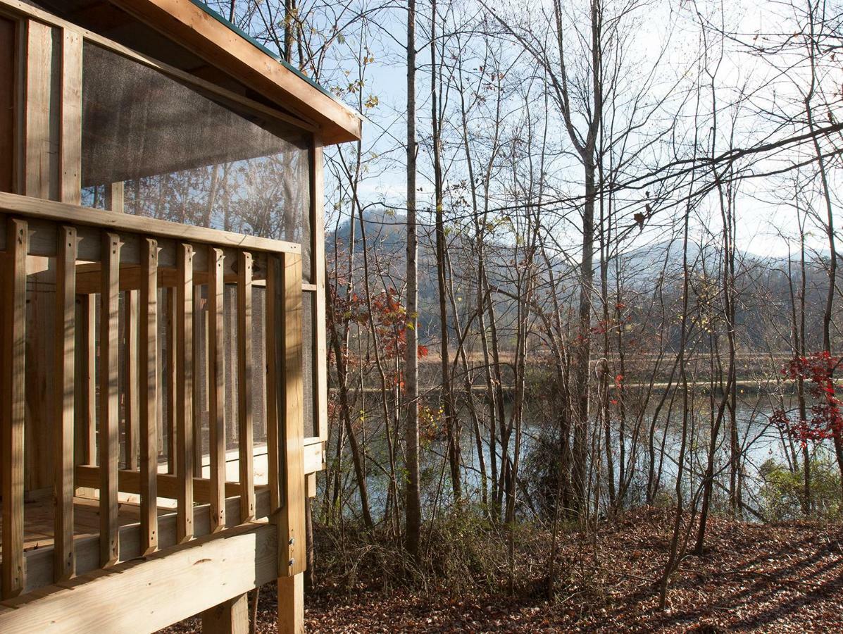 Villa Pine Gables Cabins à Lake Lure Extérieur photo