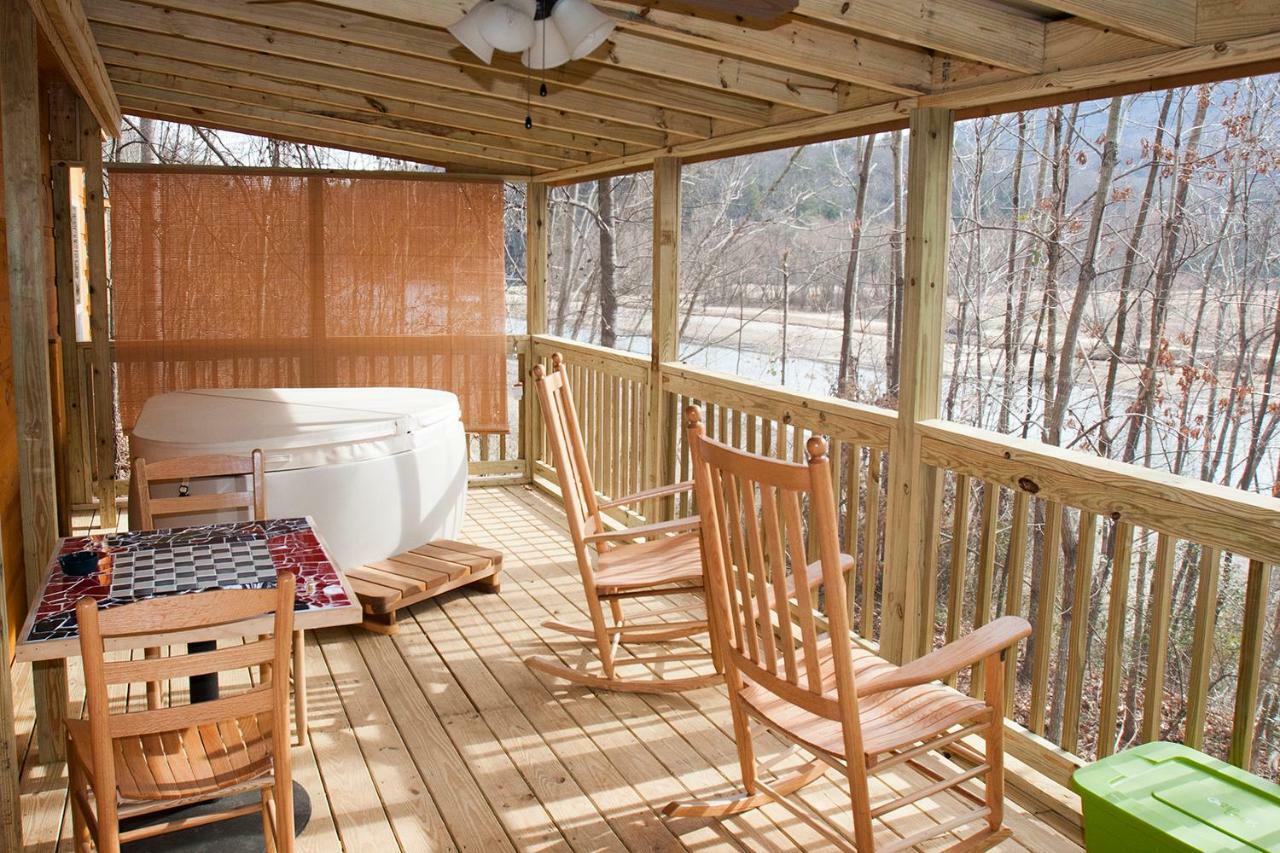 Villa Pine Gables Cabins à Lake Lure Extérieur photo