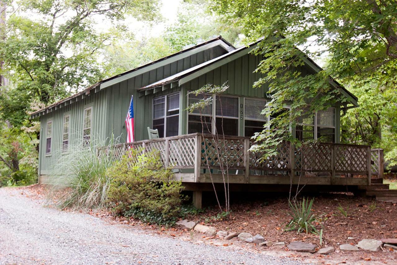 Villa Pine Gables Cabins à Lake Lure Extérieur photo