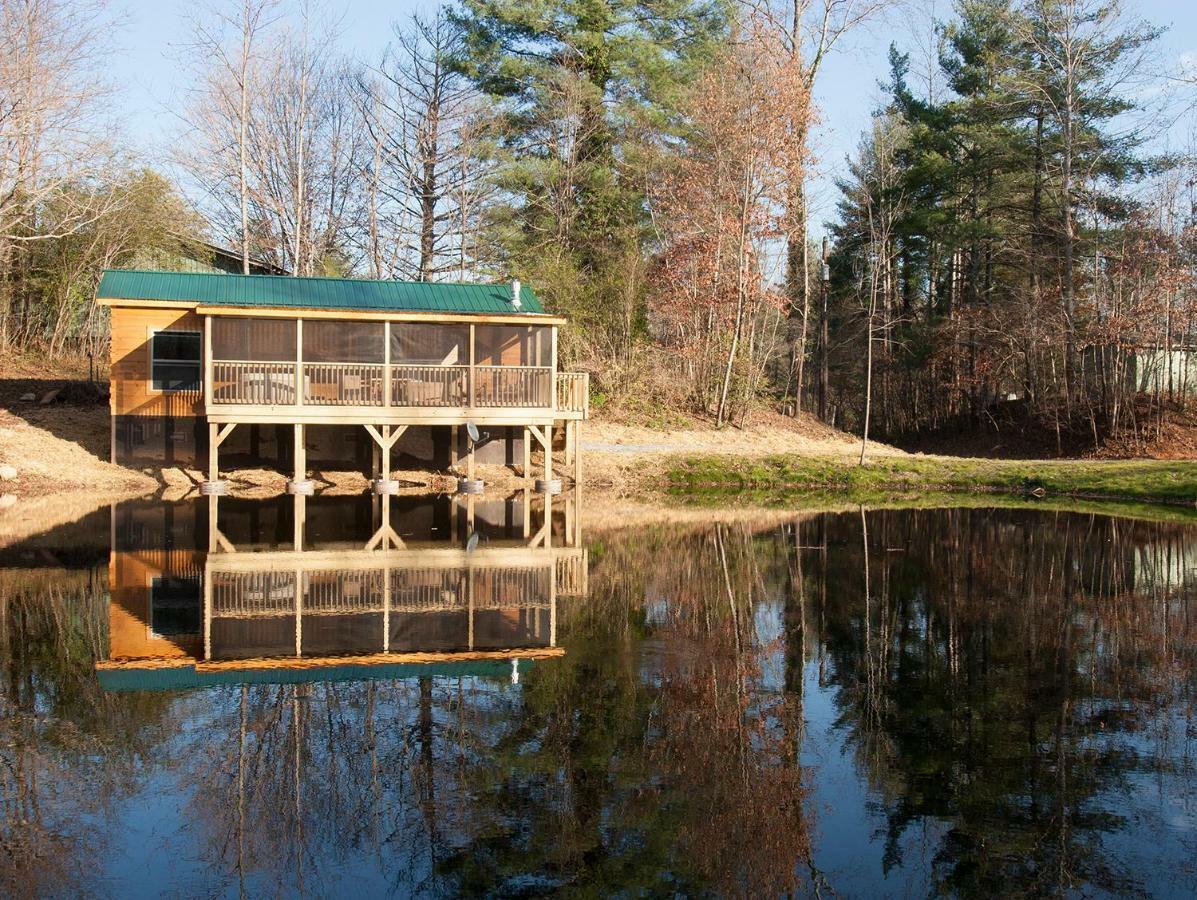 Villa Pine Gables Cabins à Lake Lure Extérieur photo